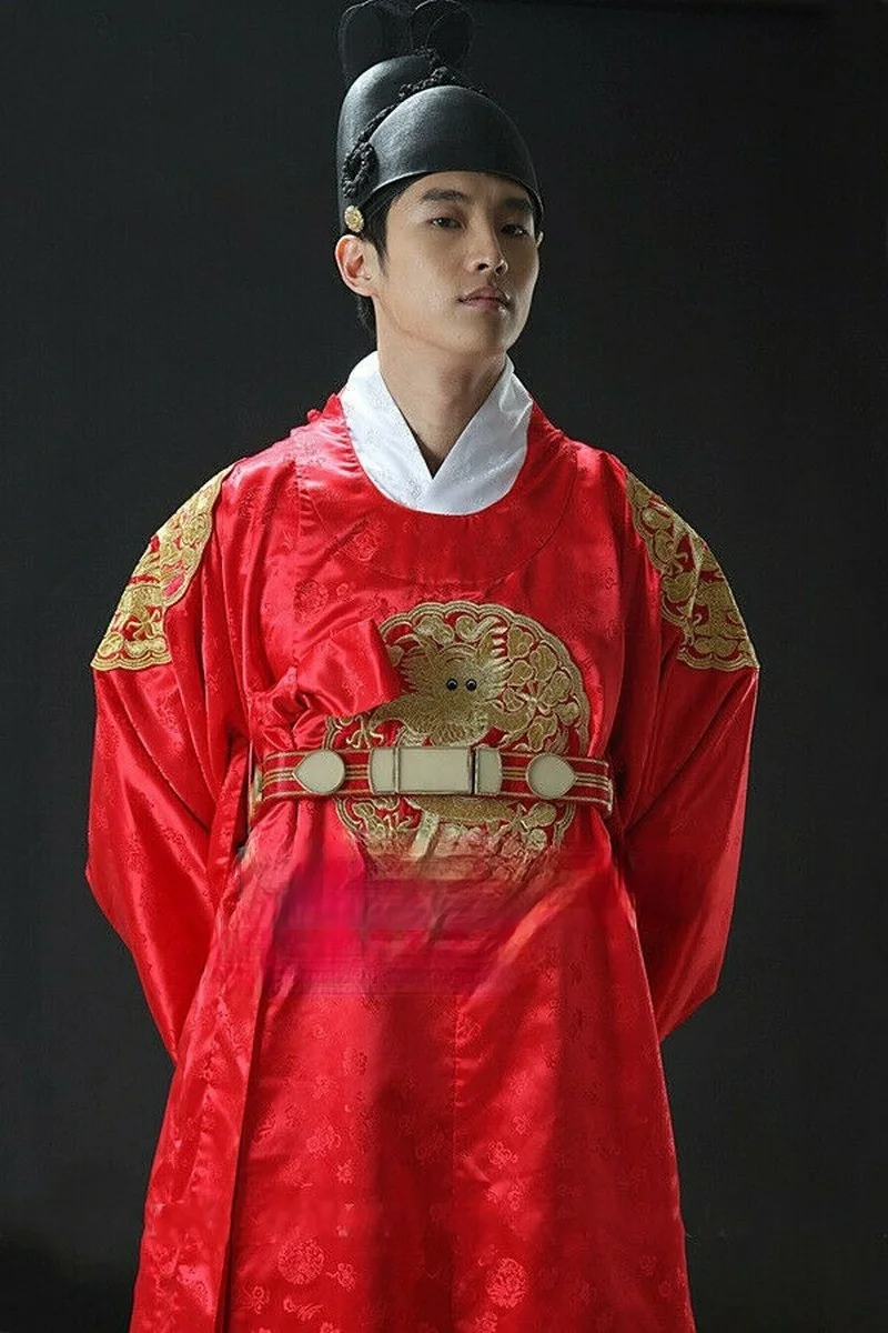 Traditional Costumes of Ancient Kings Made of Imported Fabrics From South Korea, Men\'s Hanbok Costumes for Large-scale Events