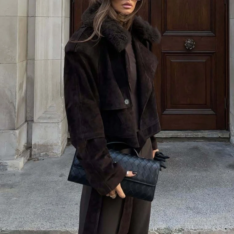 

2025 Autumn and Winter Women's New Commuter Jacket Brown Imitation Fur Suede Jacket