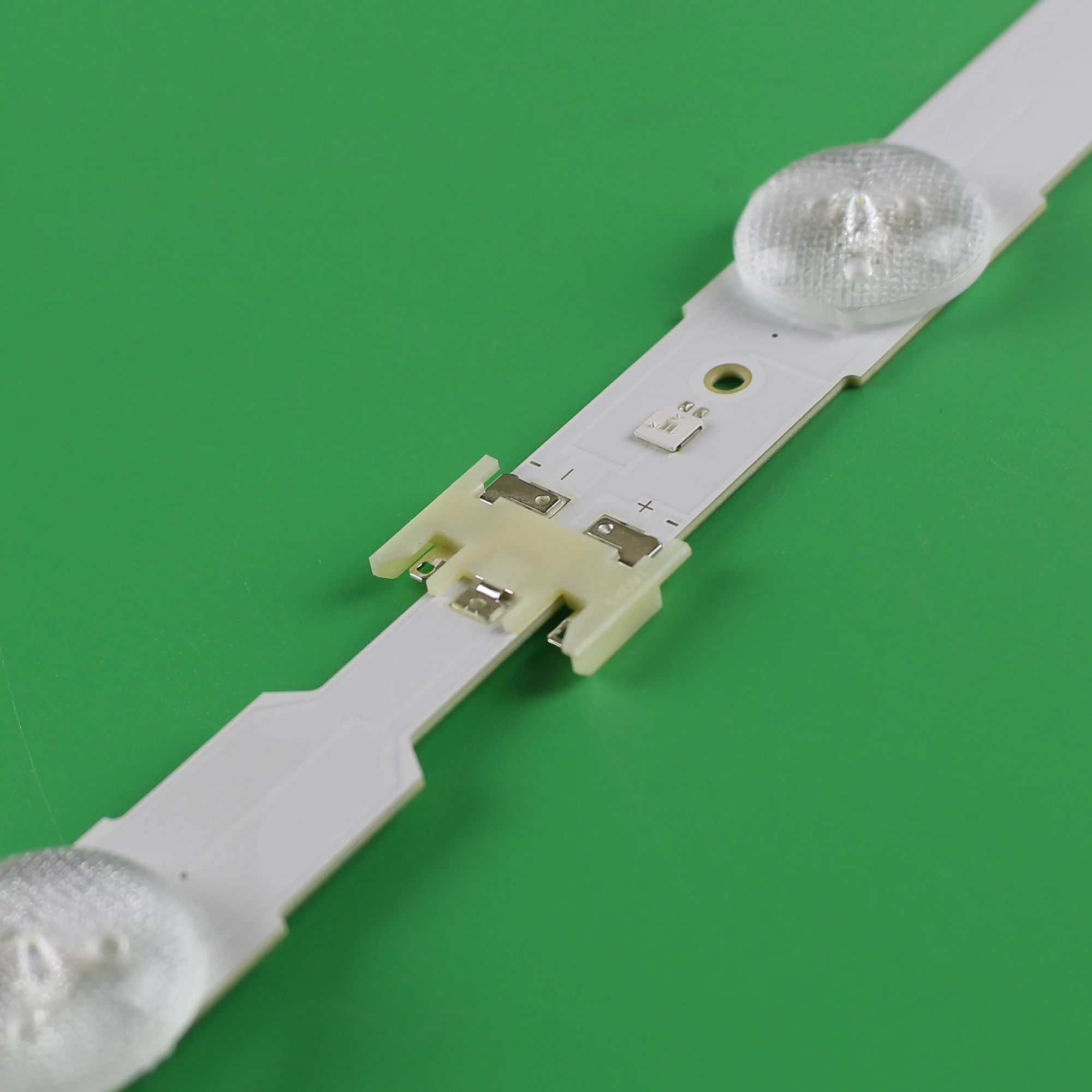 LedストリップサムスンUE55JU6000 UN55JU7100 UE55MU6270 UN55JU7700 UN55JU7500 UN55JU6800 UE55JU7505 QN55Q7FAMG UE55JU6470
