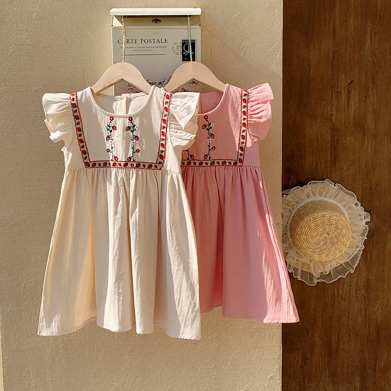 2025 Summer Children's Clothing Strawberry Embroidered Round Neck Girls' Dress with Flying Sleeves Sweet Baby Dress
