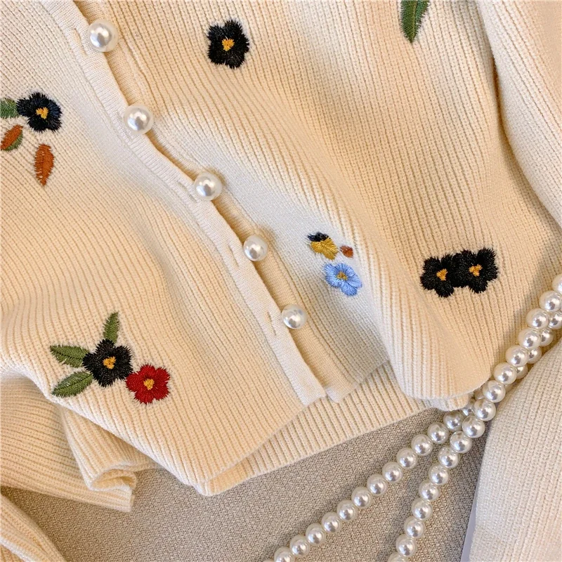 New Autumn Flowers Embroidery sweater Women Knitted Cardigans Top V-neck Long Sleeve cropped cardigan Sweaters Mujer Knitwear