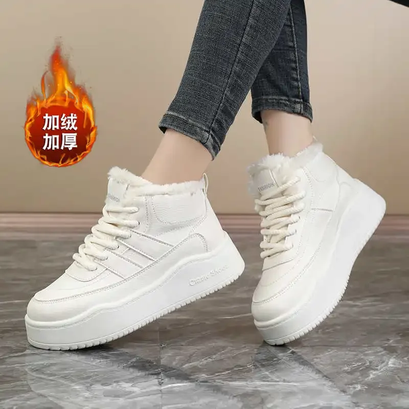 Scarpe da ginnastica estive Donna Appartamenti Tennis rosso per le donne alla moda Migliori scarpe Sport Hypebeast Cucito industriale Top Comfort Promo