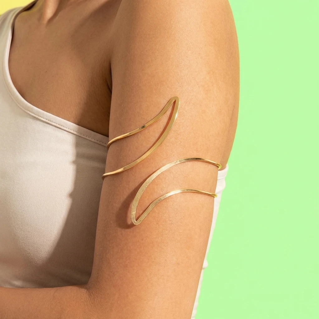 Kreative Geometrische Linien-Spiral-Herz-Armreifen für Frauen mit Wassertropfen-Steinanhänger, Offener Armreif, Ästhetischer Schmuck