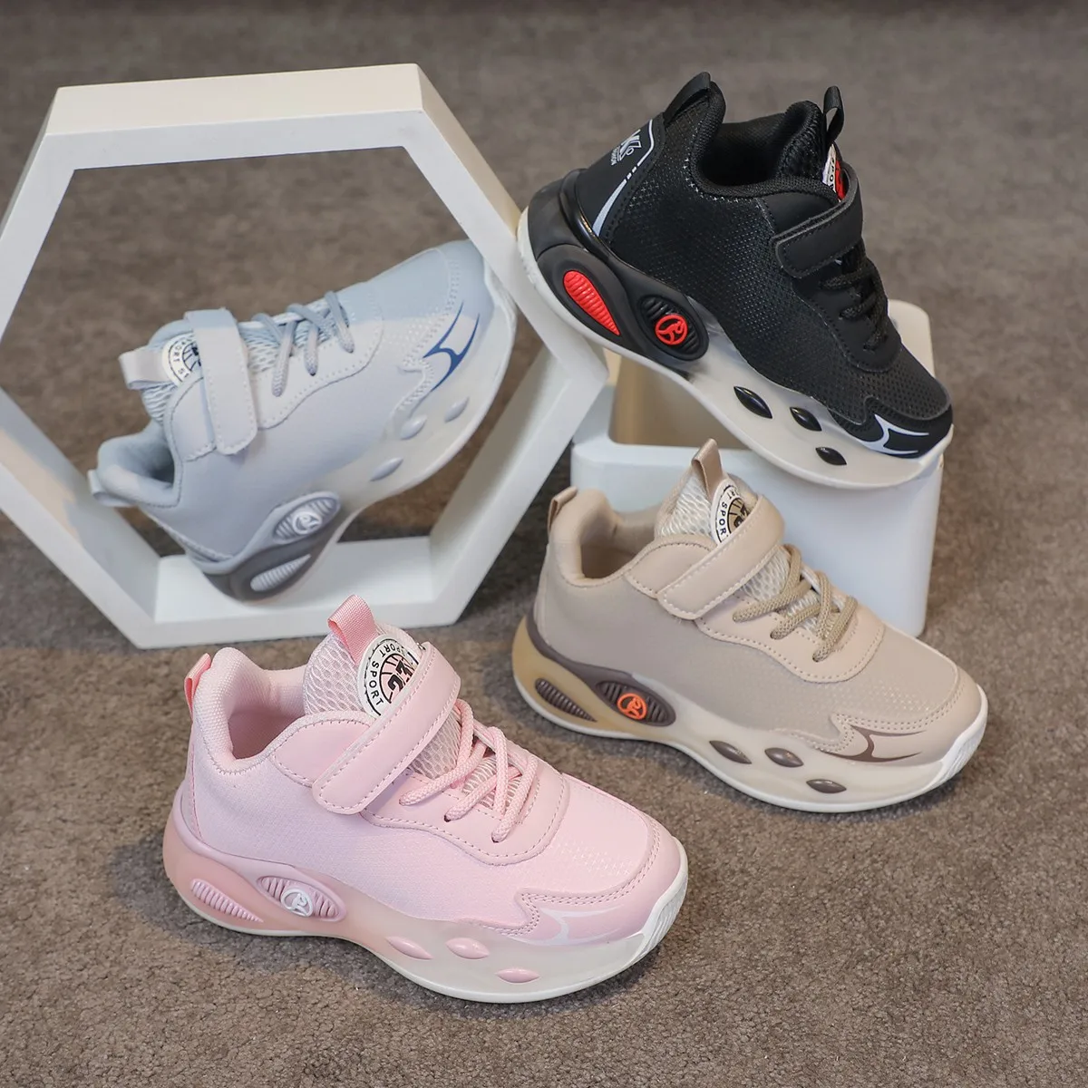 Children Sneakers For Girls Shoes New Spring Autumn Breathable Casual Lightweight Kids Running Shoes Leather Top Student Sports