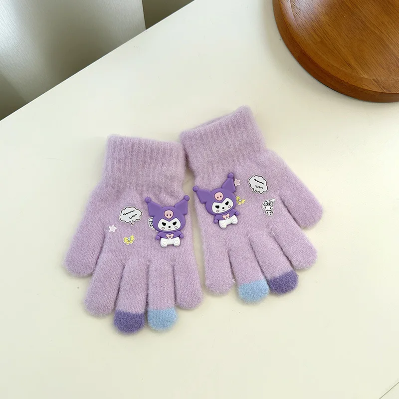 Sanrio children\'s gloves new winter cute warm cold thickened students baby writing full finger five finger cold gloves