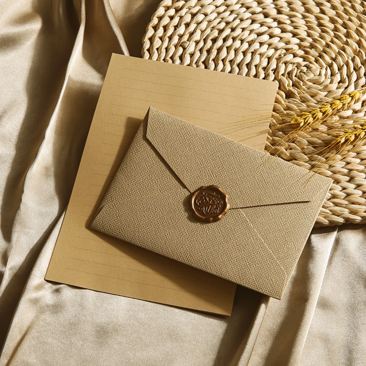 

Vintage Linen Texture Envelopes Letter Paper Set Chinese Style Specialty Paper for Romantic Love Letters