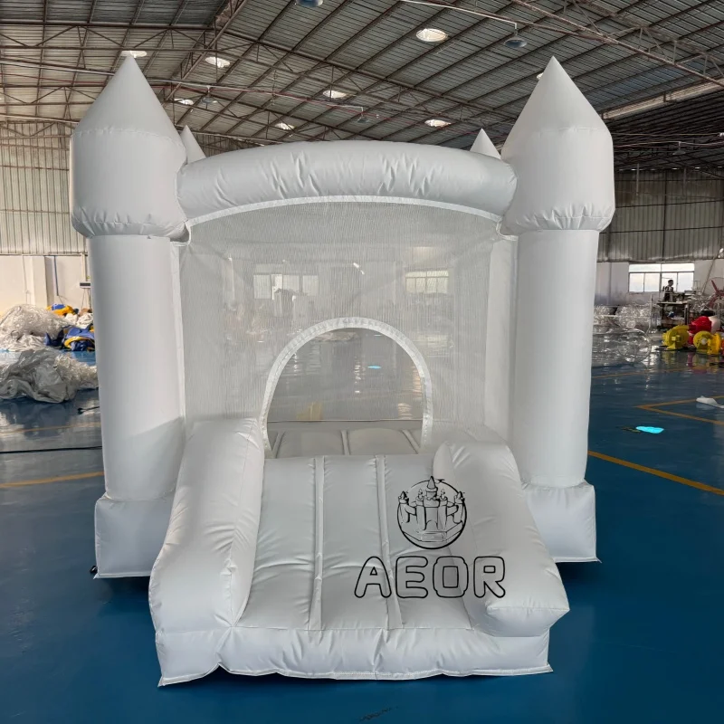 Wit springkasteel 2,5x2,5m opblaasbaar springkasteel voor kinderen, geheel wit mini-springhuis voor bruiloft