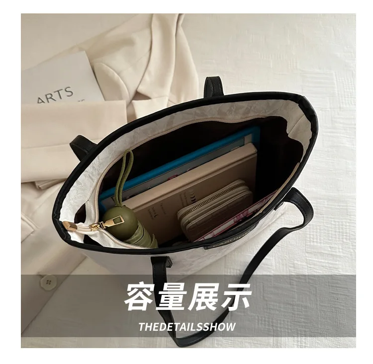 กระเป๋าสะพายสตรีกระเป๋าแฟชั่น PU กระเป๋าสตางค์แบบพกพา Tote กระเป๋าถือรูปตกแต่งสําหรับ Casual Dressing Up