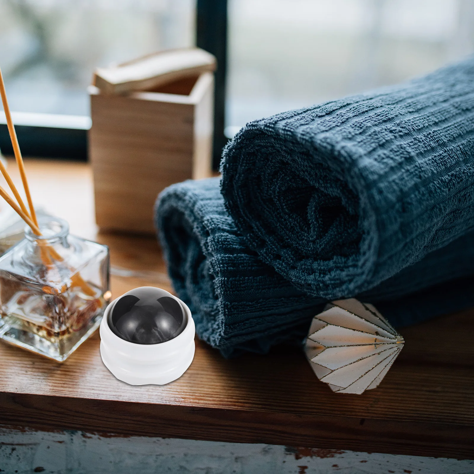 미니 수지 볼 H 얼굴 바디 릴렉스 마사지 피로 완화 PP 소재 릴렉스 도구 휴대용 마사지 롤러를 유지했습니다.