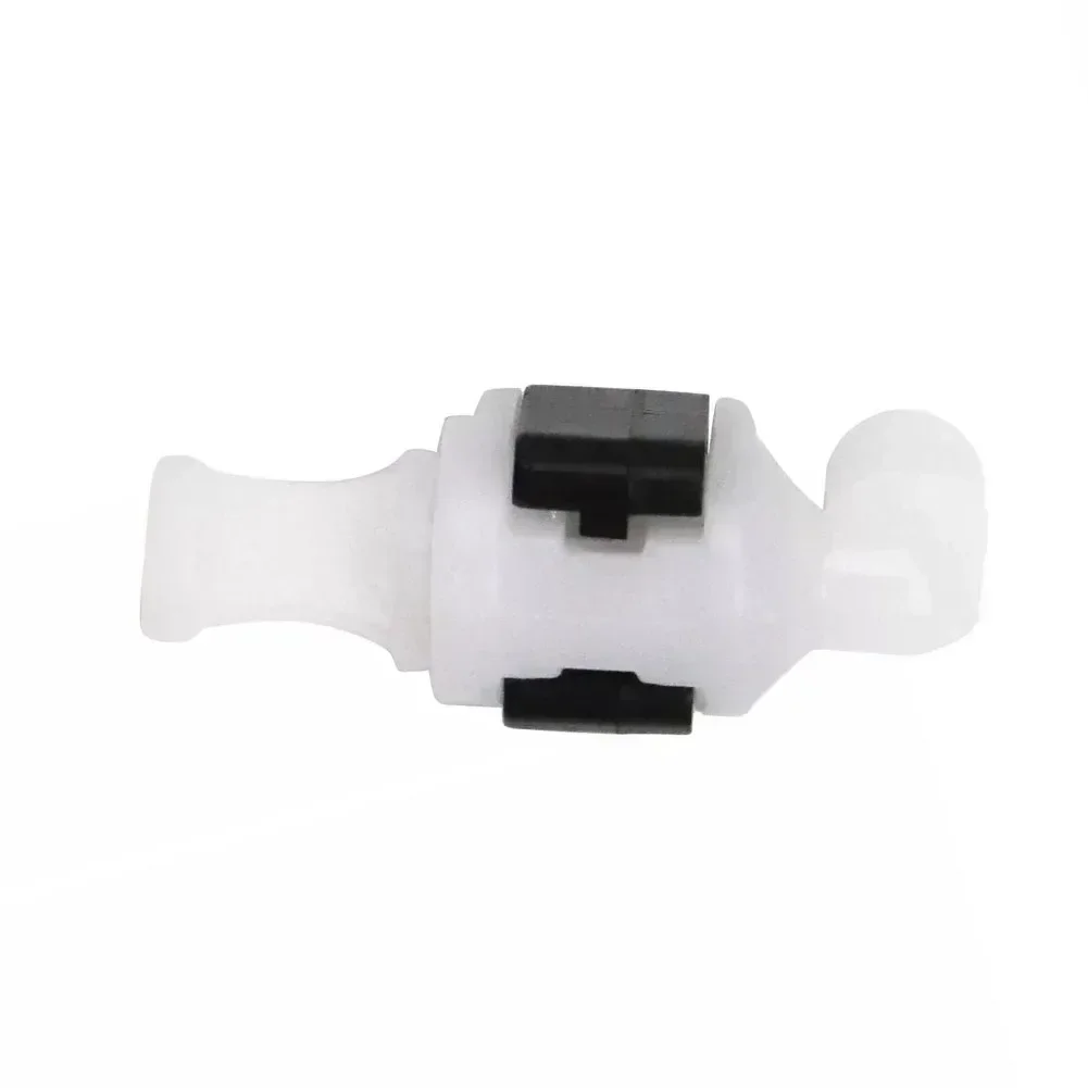 

1pc Car Windshield Washer Nozzle Connector Elbow Clip Head For A6 Allroad 2015-2018,A7 2012-2018, Q3 2012-2014, RS6 2017-2018