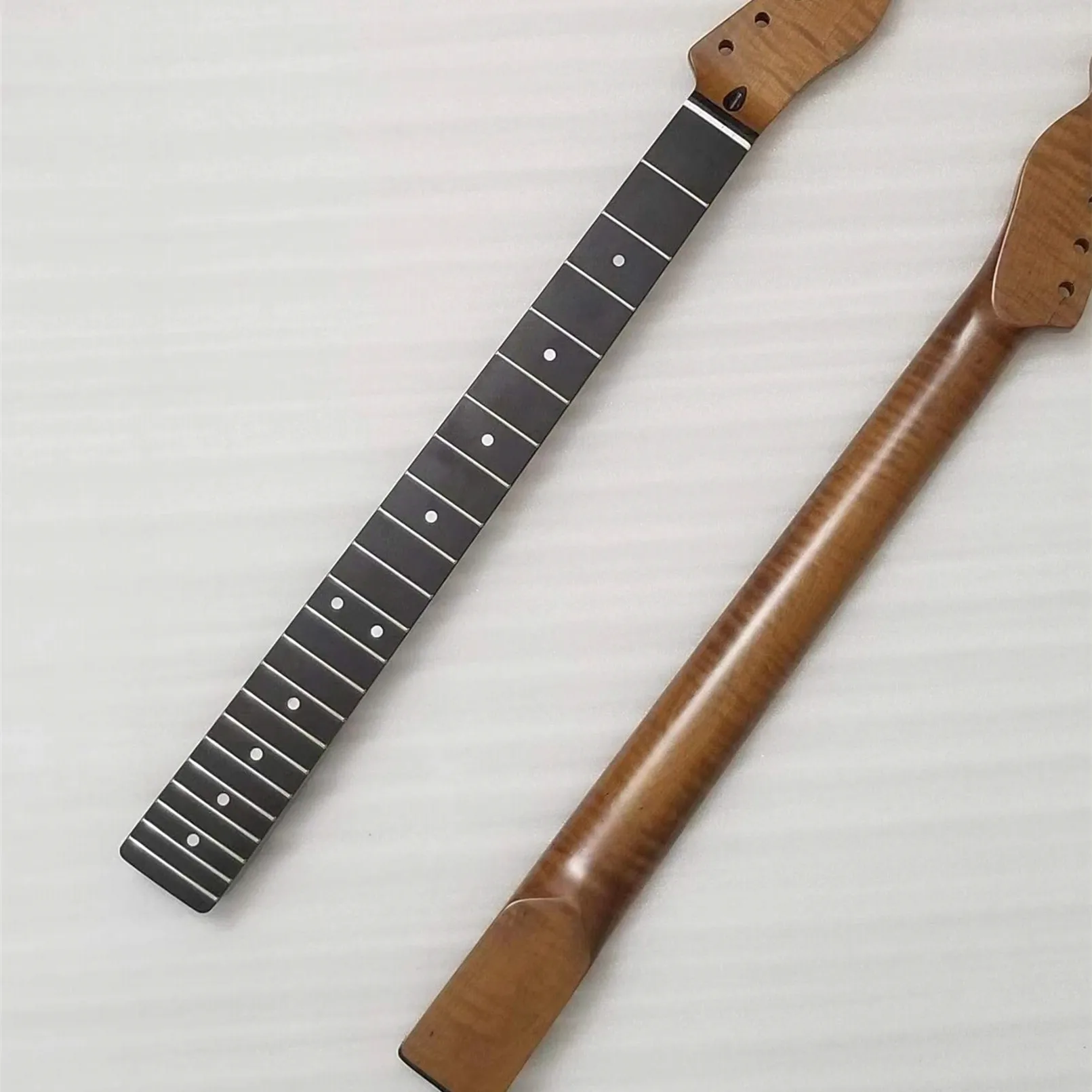 

2025 Replacement Neck 22 Frets Roasted Flame Maple Ebony Fingerboard TL Necks