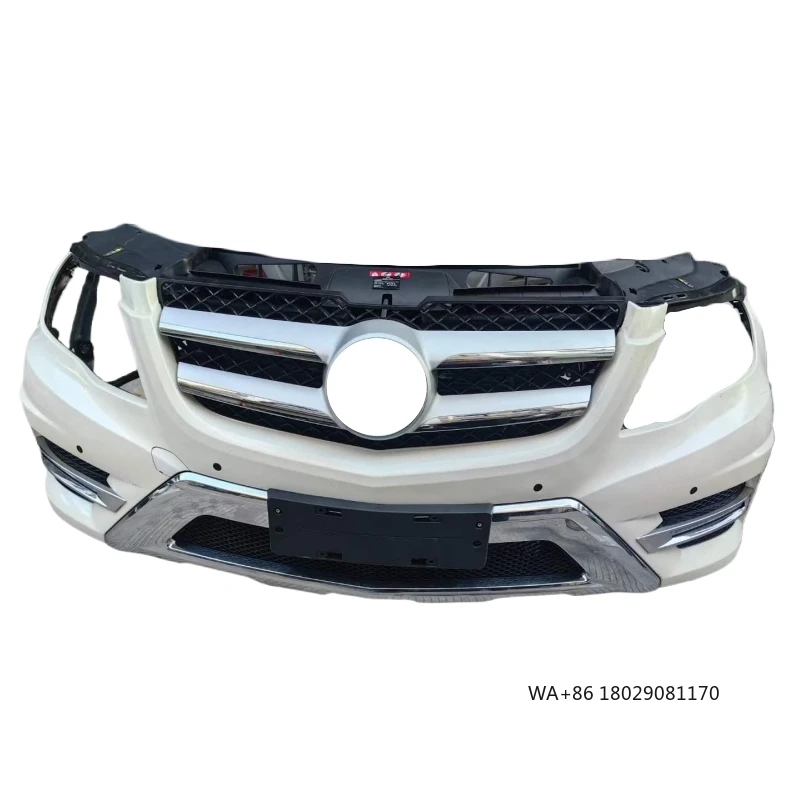 

- GLK204 Задний обвес Простая установка Передние бамперы из углеродного волокна Высокое качество послепродажного обслуживания Задний TT