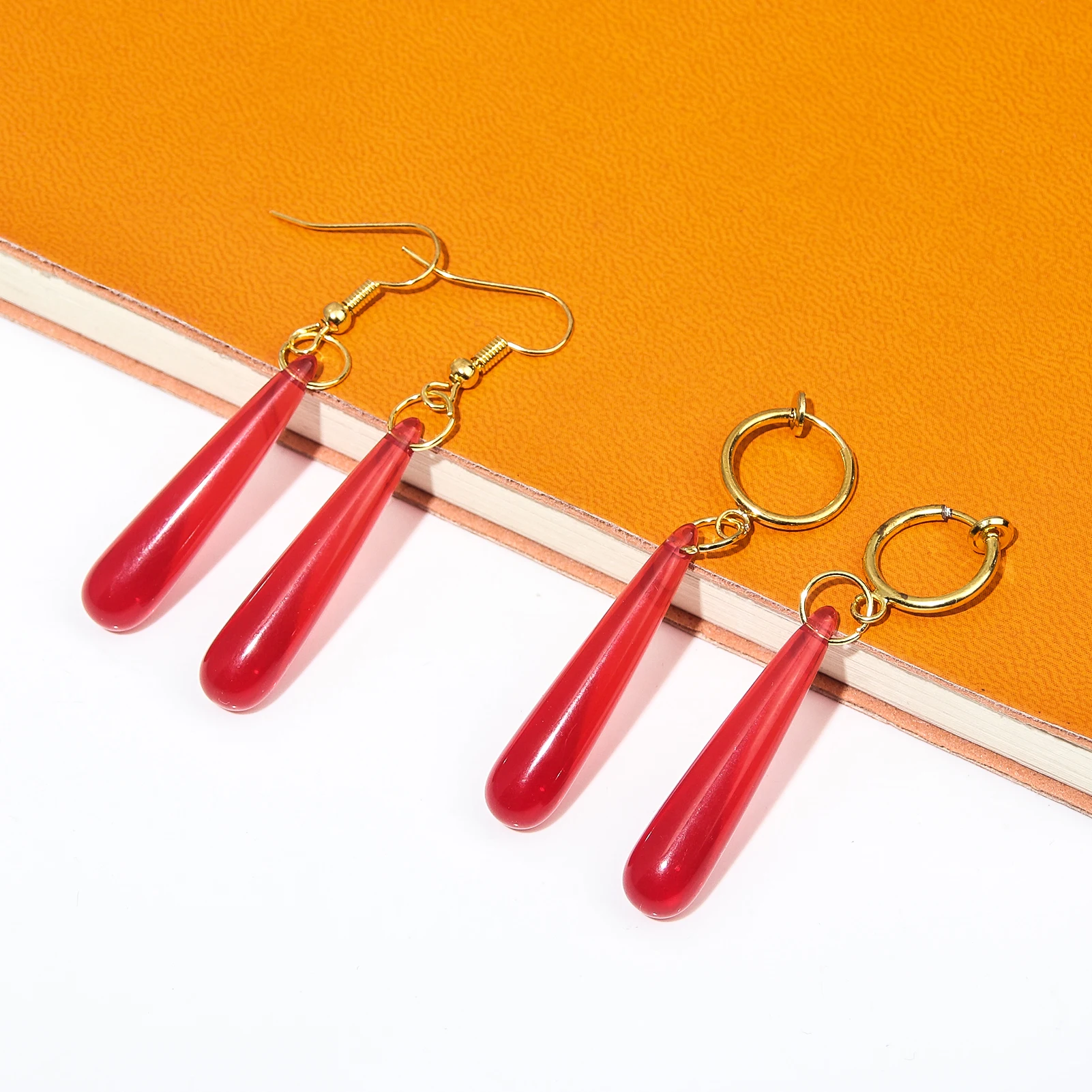 Anime Frieren Beyond Journey\'s End Frieren Cosplay Earrings Ear Clip Red Teardrop Drop Earrings Costume Props for Woman Men Girl