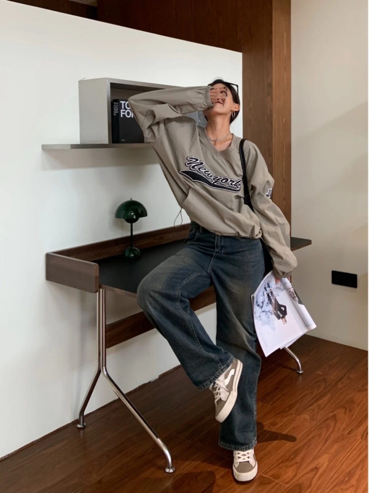 

Свободные прямые джинсы с широкими штанинами, темно-синие, с высокой талией, из денима, в стиле ретро, повседневные брюки для женщин, осень-зима, модные