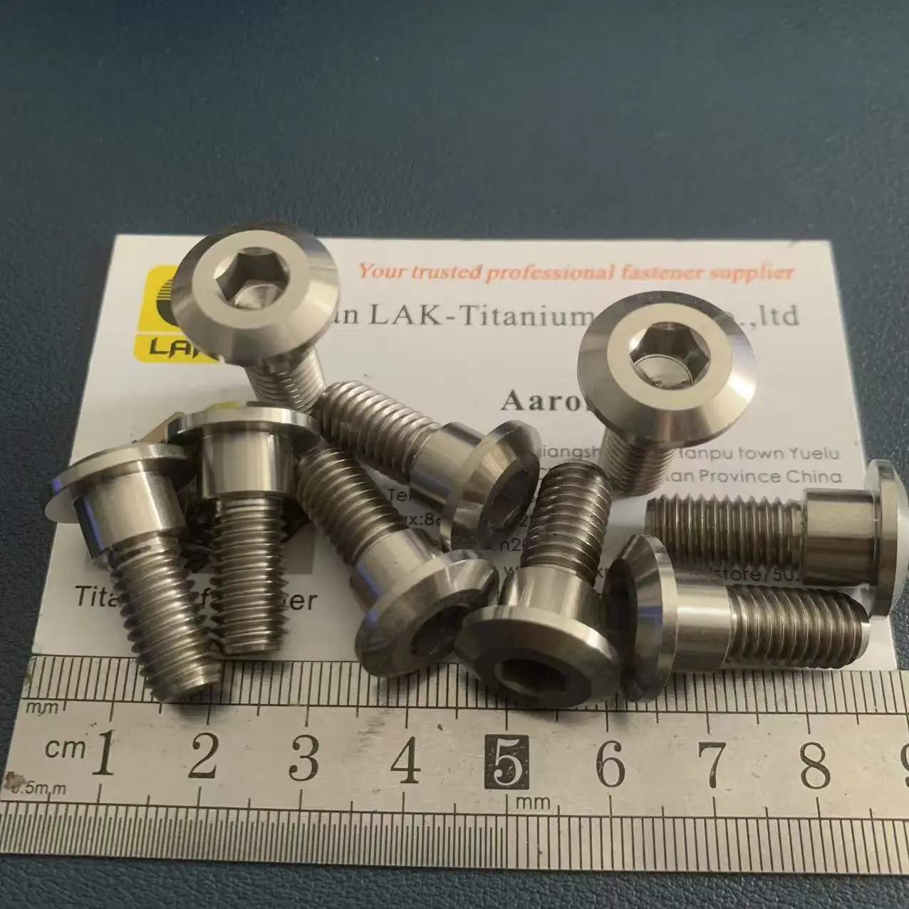 M8x22 Gr5 مسدس المقبس سبائك التيتانيوم الترباس/المسمار مع جولة الرقبة 10x7 لفرامل المحرك #2