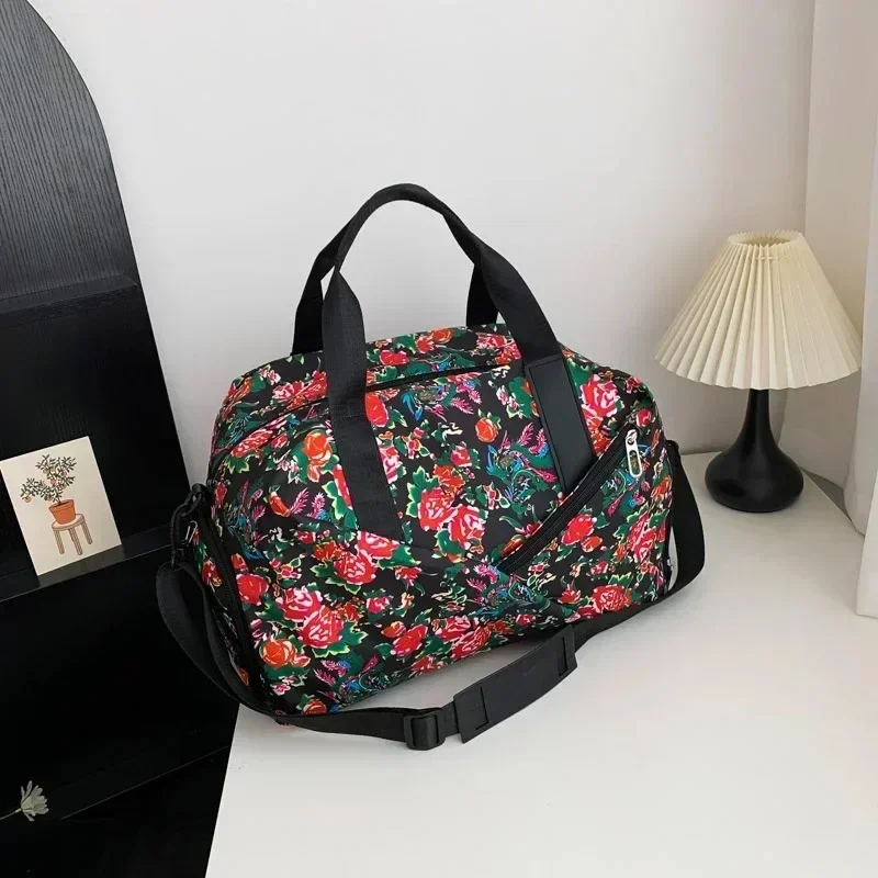 Nylon Rits Grote Capaciteit Dames Schoudertassen 2024 Mode Veelzijdige Stijl Trend Crossbody Tas Groot Formaat Vrijetijdsdraagtassen