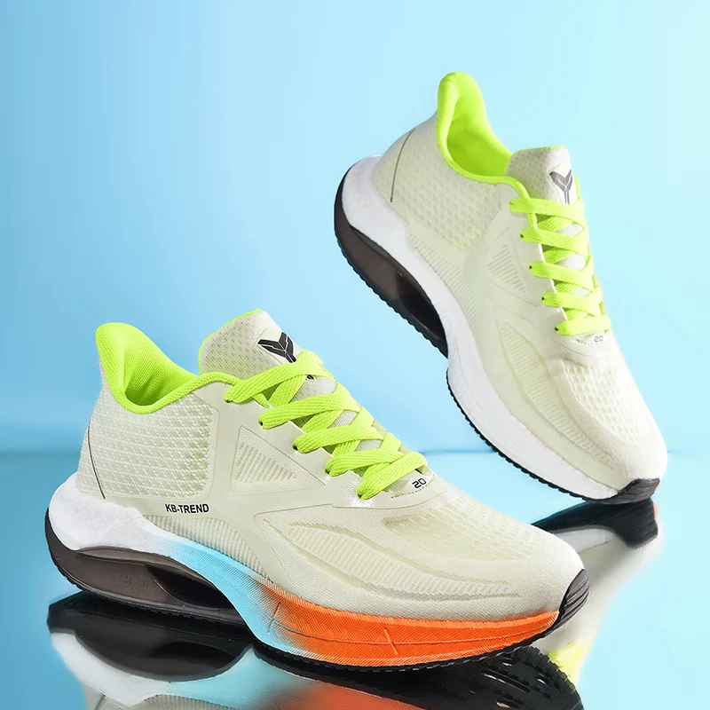 Scarpe da basket da passeggio traspiranti da uomo Scarpe da ginnastica comode da donna di alta qualità per uomo Scarpe da ginnastica da corsa con piattaforma casual