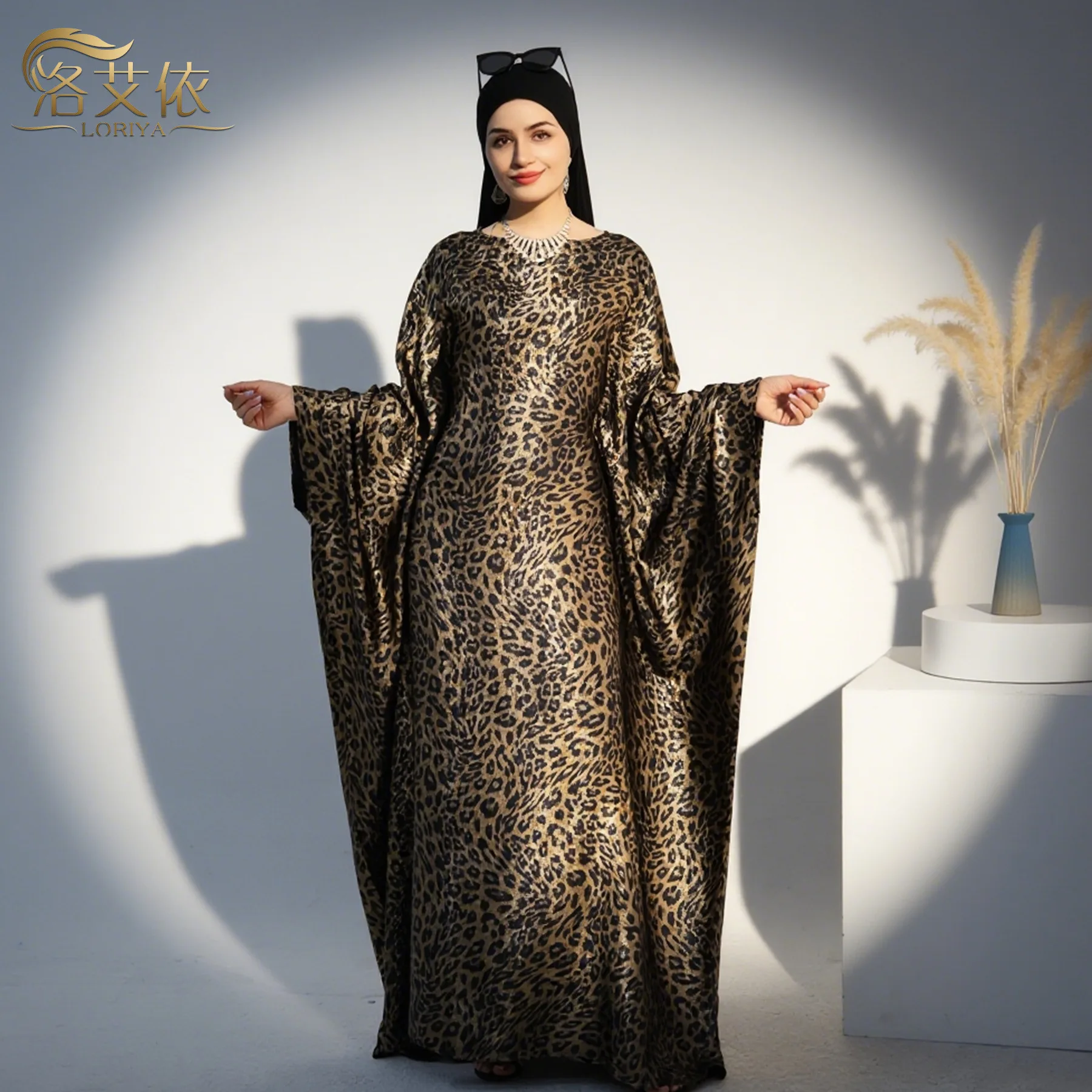 

Middle East 2026 New Fashion Women's Leopard Printed Elegant Luxury Trendy Fit Long Batwing Sleeve Dresses Dubai Muslim Clothes