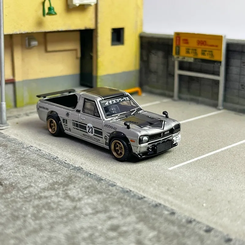 INNO 1:64 SUNNY HAKOTORA camioneta vehículo de Motor de aleación modelos fundidos a presión colección de juguetes de coches regalos de navidad para niños