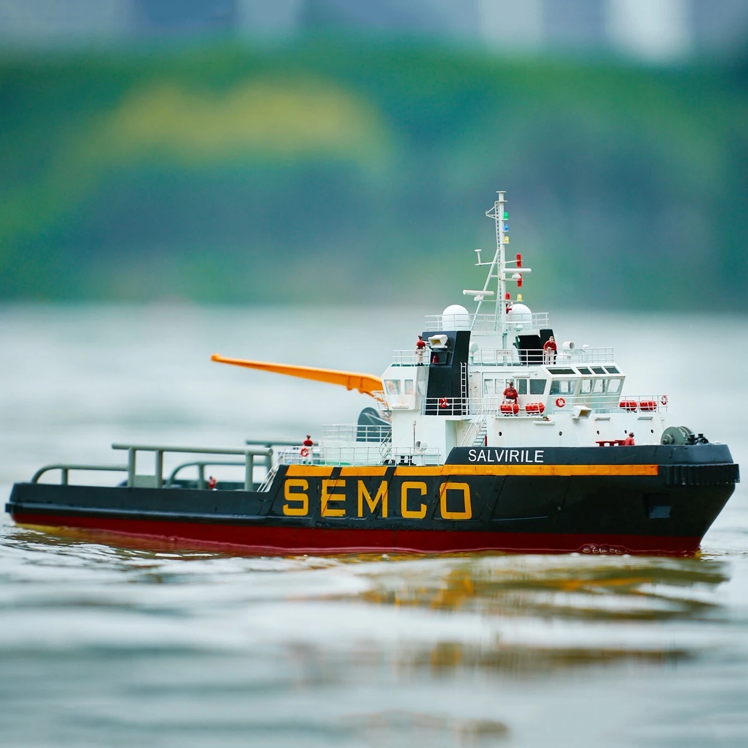 

1/75 RC Ships 65cm Singapore Salivirle Remote Control Tugboat with Dual 380 Motors and Fiberglass Hull RC Schiffe Model Ship Toy