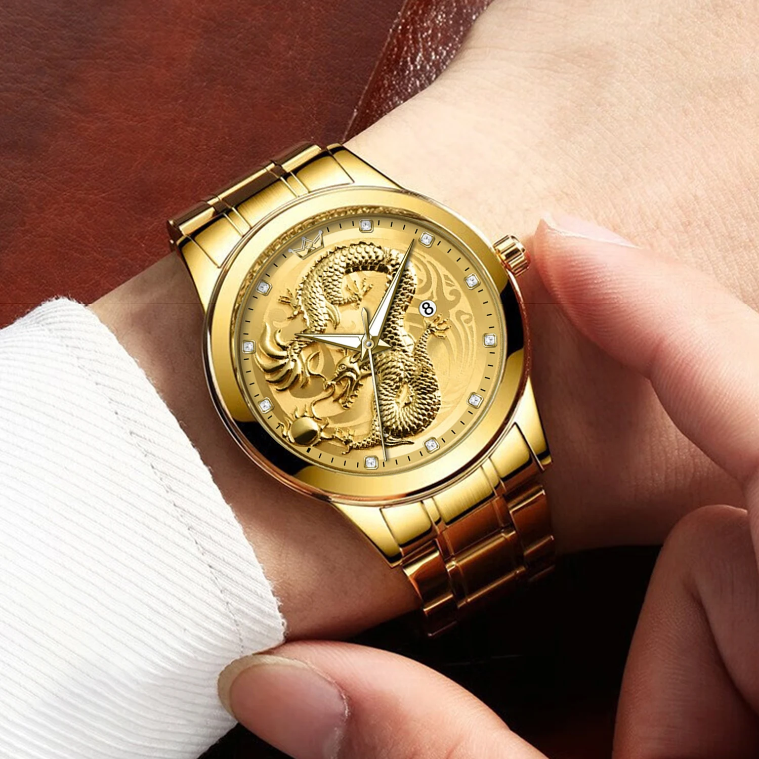 ساعة كوارتز عصرية للرجال بمينا تنين من الفولاذ الماسي 2025 - ساعة يد فاخرة مقاومة للماء