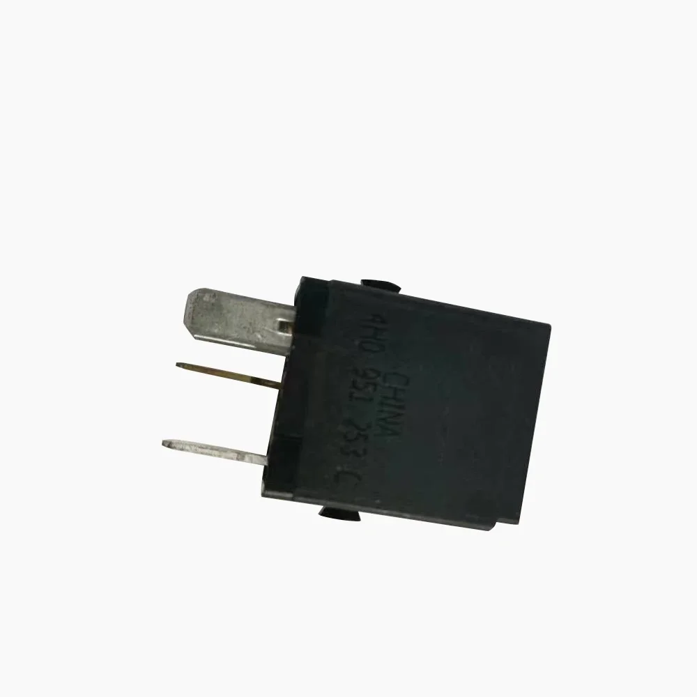 

xmsj-646 Relay For Audi A6L A4L Q3 Q2L A3 Q5 A6 S6 RS3 A7 A4 S4 Skoda Fabia VW Phideon Touran Lavuda Passat Tiguan Magotan 4H095