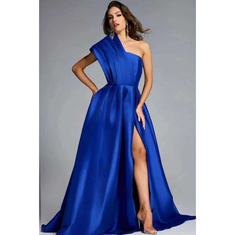 ชุดราตรีผ้าซาตินสีน้ำเงินสำหรับผู้หญิง ดีไซน์หรูหราแบบไหล่เดียว ทรงเอไลน์ เหมาะสำหรับงานพิธีการ ชุดราตรีเซ็กซี่ผ่าข้าง จับจีบแบบบอลกาวน์ สามารถสั่งตัดได้