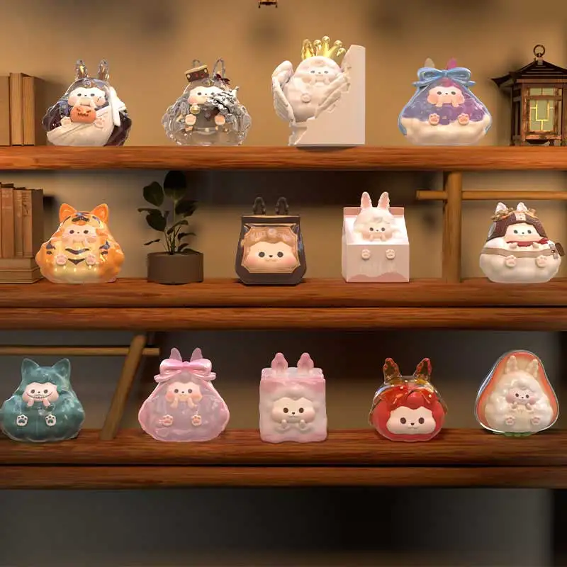 حقيبة كيكي ميني كلاسيك II العمياء