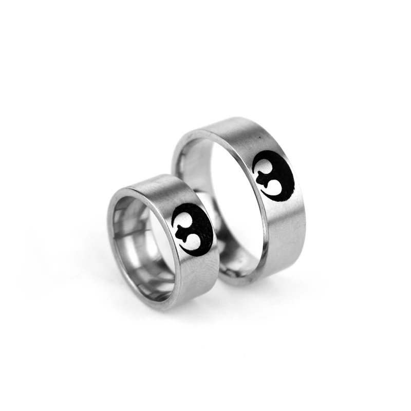 Star Wars Rings Holder Trek Spaceship Vengeance Replica Warships Model Metal Ring Finger For Fans Party Gift