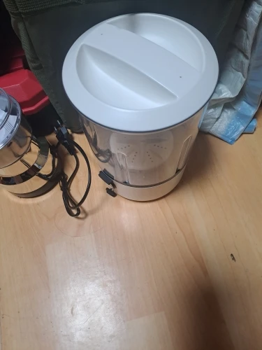 Mini Portable LED Washing Machine 2L White 2000mAh Rechargeable Turbine Laundry Cup for Children’s Underwear Socks photo review