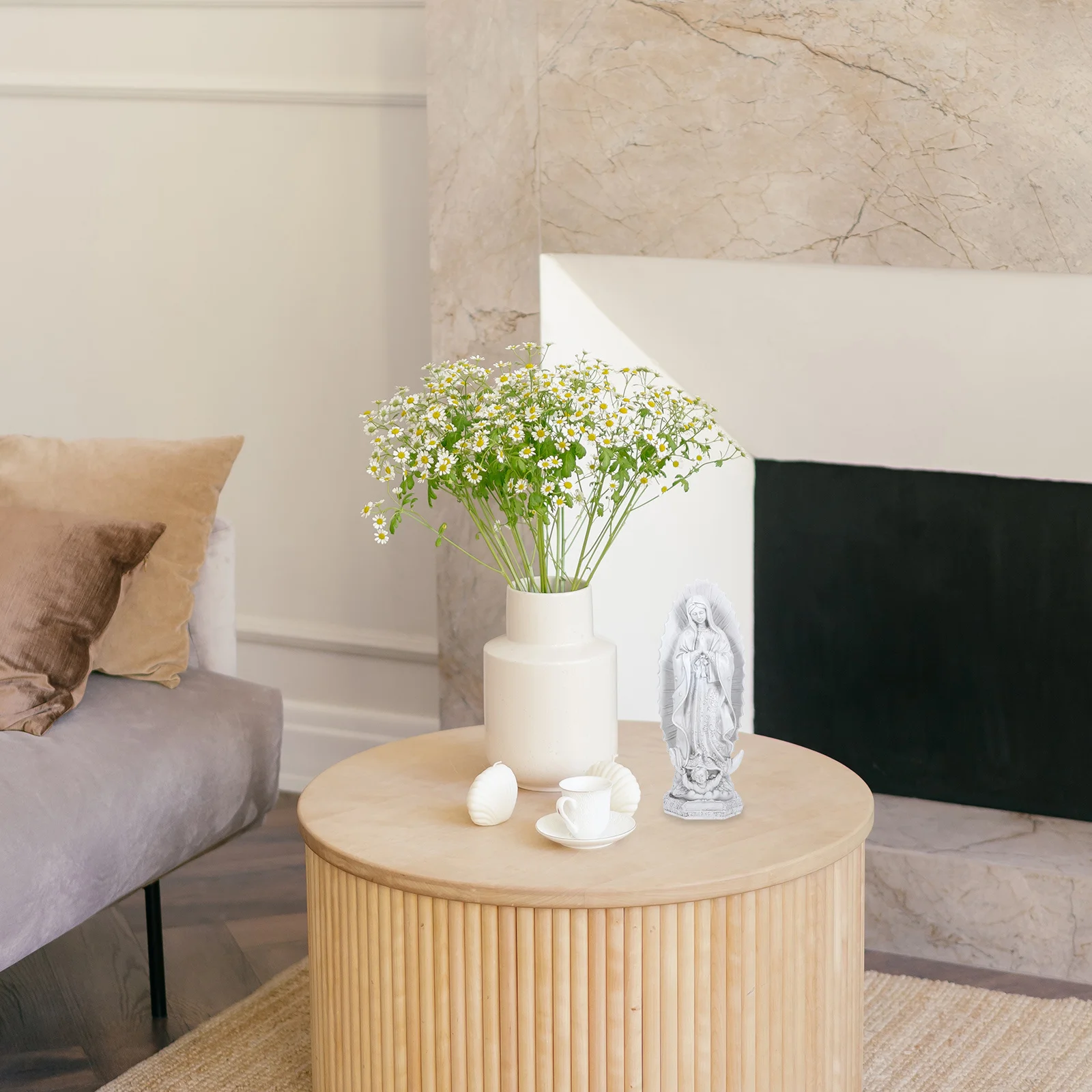 

Detailed Resin Mother Mary Statue Elegant Home Decor Addition for Study Living Room Entryway Religious Desktop Sculpture