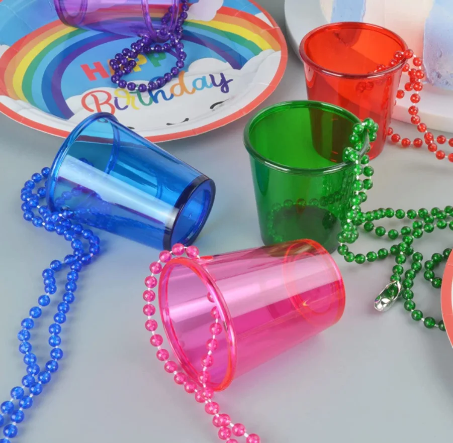 12 Stück Schnapsgläser auf Perlenkette aus Kunststoff, Schnapsbecher-Halskette, Hochzeit, Junggesellenabschied, Geburtstag, Party, Dekorationszubehör – Detail 10