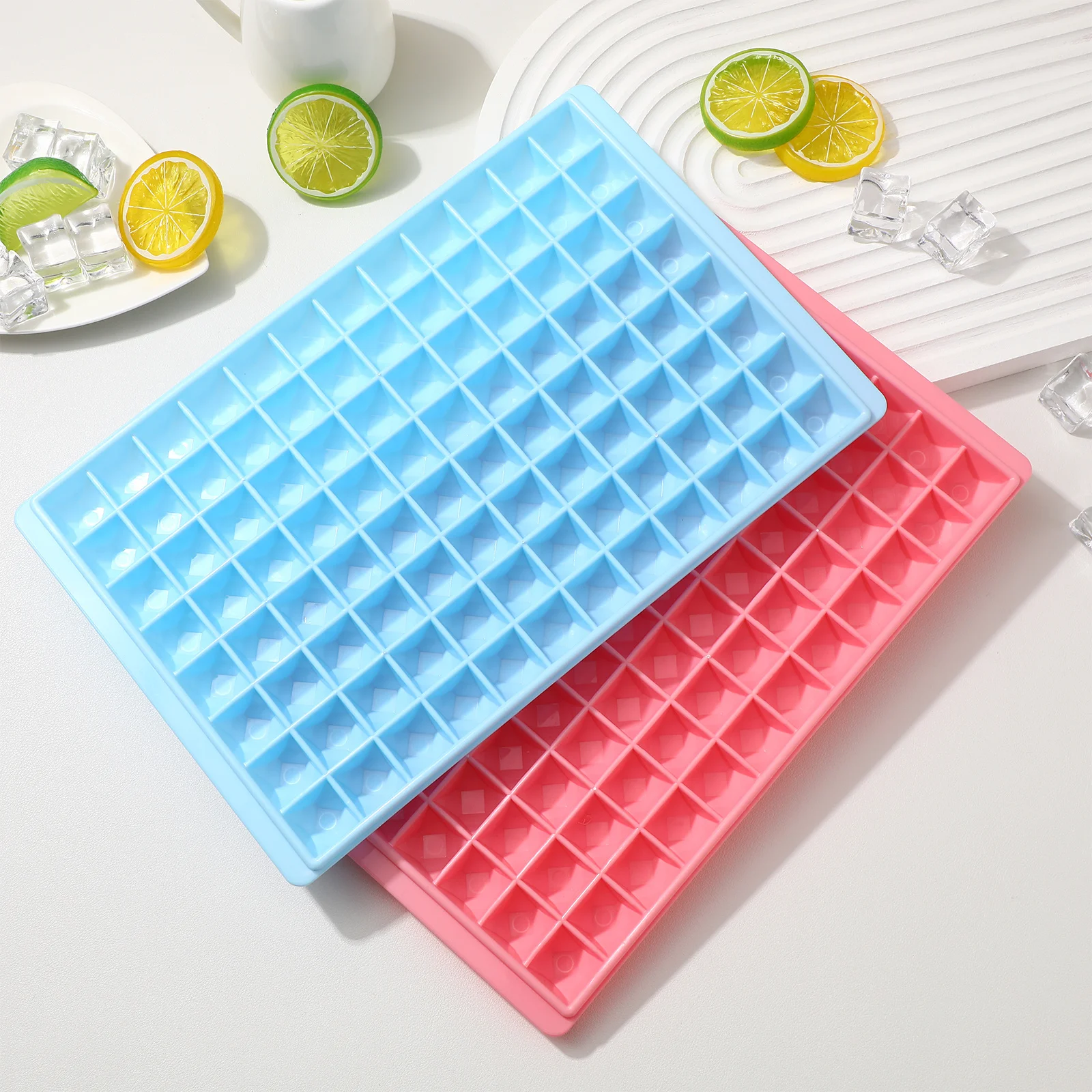 

2pcs 96-Cavity Trays Making Cubes Maker Mold Kitchen Diamond Cube Tray Bar Tools Ice Ice Making Tray Cube Trays