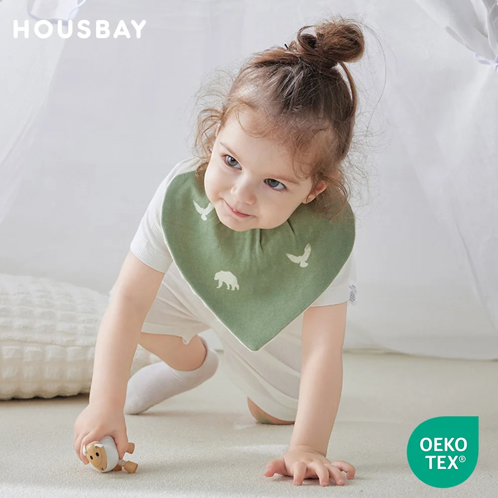 

1Pc Baby Bibs Winter Warm Scarf Cartoon Printed 100% Cotton Velvet Patchwork Double Sides Usable Kids Feeding Baby Eating Stuff