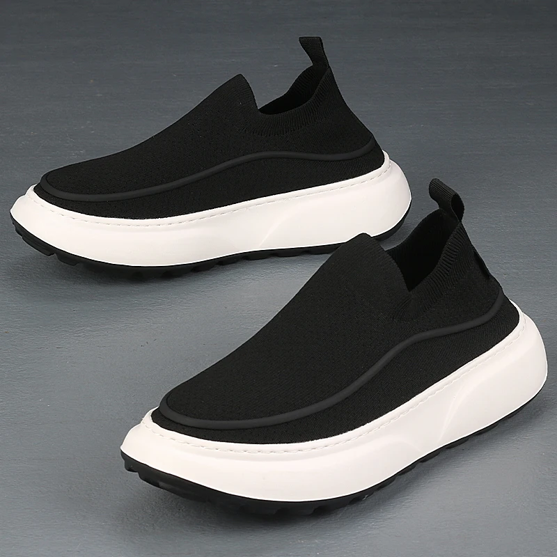 New Black Versatile Lazy Shoes with One Step, Thick Sole, Lightweight and Comfortable Mesh for Men