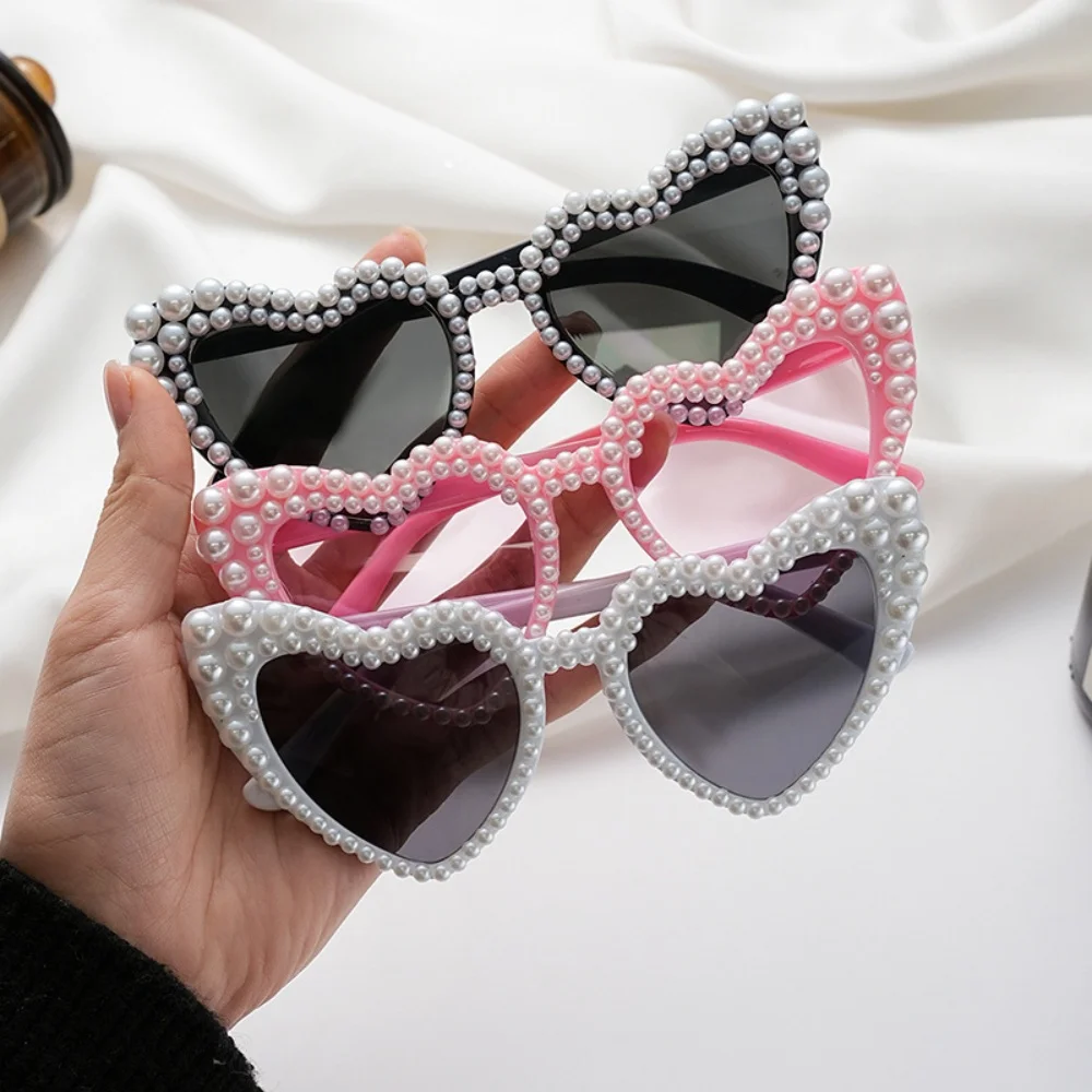 Fashion Pearl Love Heart Sunglasses Women's Large Frame Bling Glasses Wedding Party Decorative Sunglasses Y2K Couple Sun Glasses