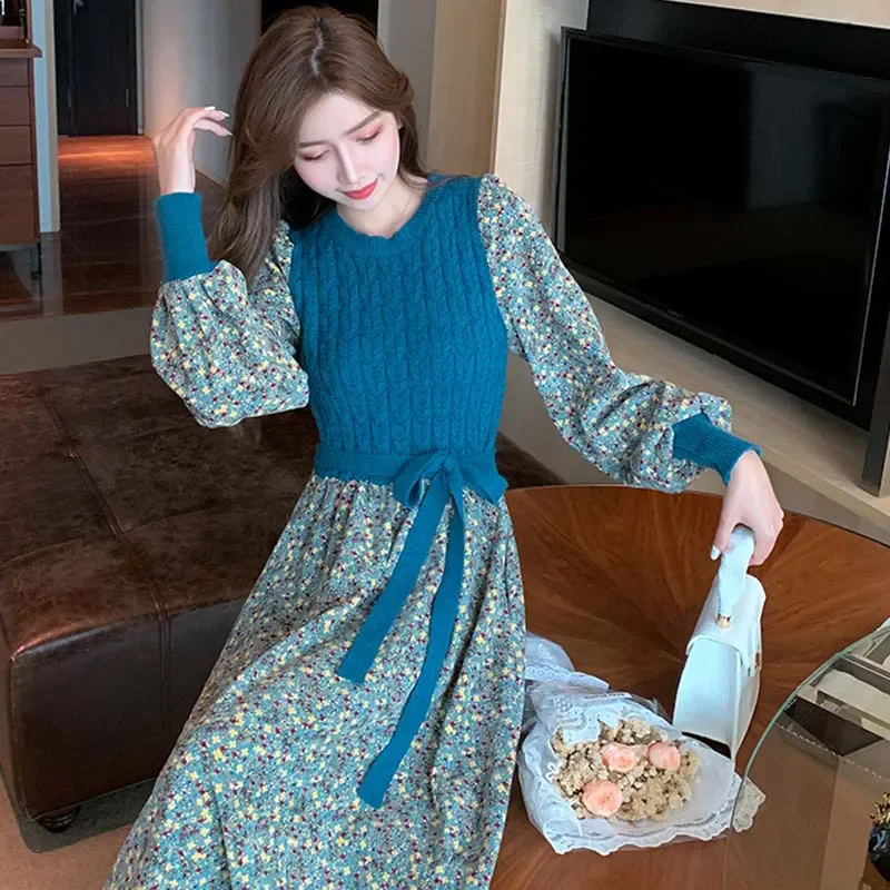 

Corduroy floral dress 2024 Autumn winter Korean fashion knitted stitching fake two-piece lantern sleeve mid-calf dress female