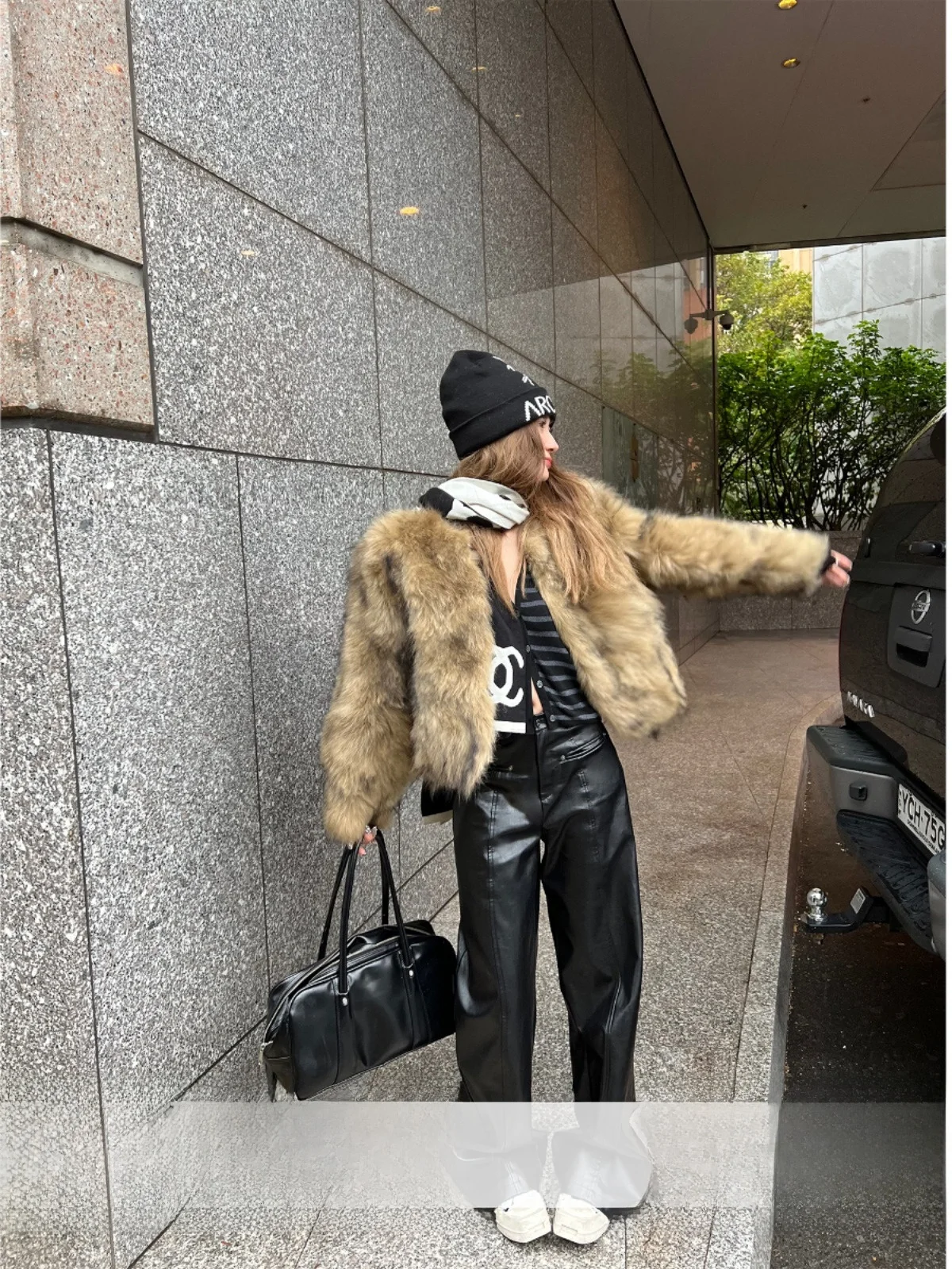 

Женские повседневные брюки Xinlei Lin Bla из текстурированной кожи, прямые, осенне-зимние, модные, утягивающие, с широкими штанинами