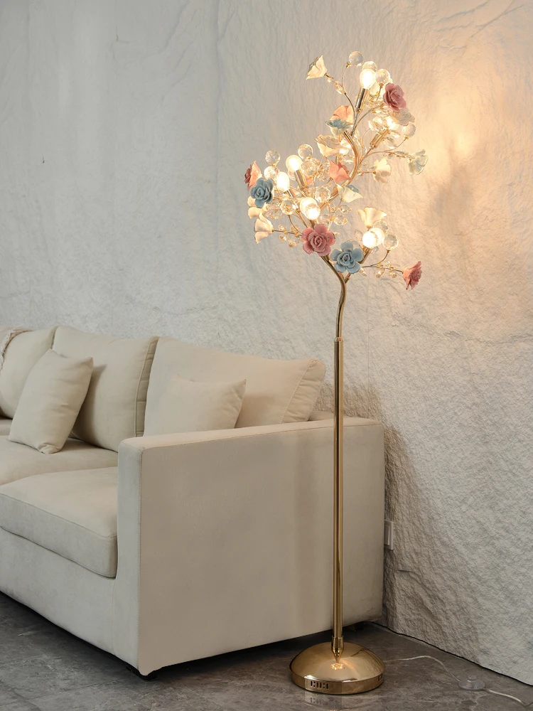 Crystal Living Room Floor Lamp Light Luxury High Sense Creative American Bedside New Vertical Floor Lamp