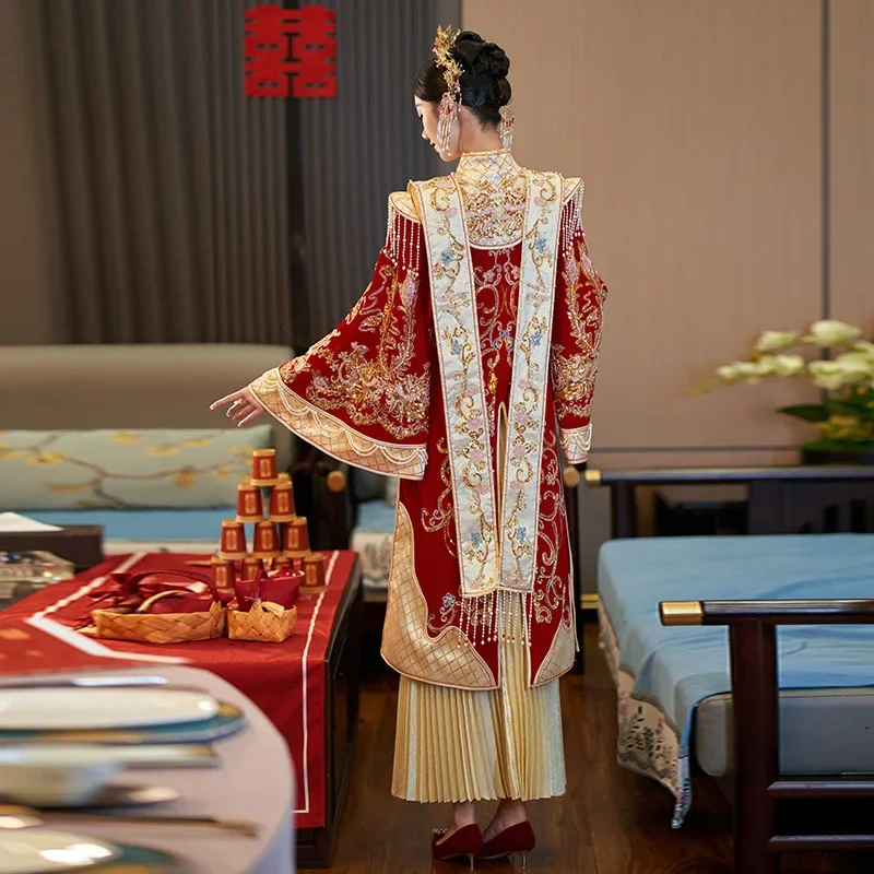 Xiuhe ملابس الزفاف ، تاج طائر الفينيق المخملي ، Xiapei Hanfu ، الخروج من القصر ، تنورة التنين وطائر الفينيق