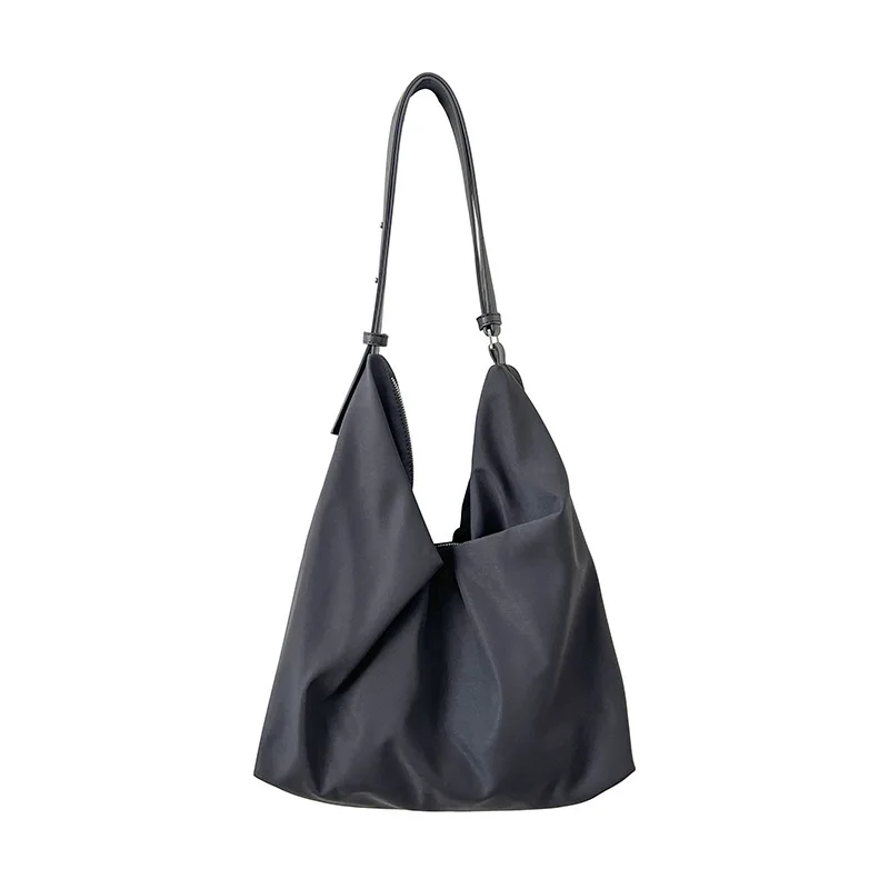 Bolso grande de nailon para mujer, versión coreana simplificada, de gran capacidad, ligero y versátil, estilo de viaje, de un solo hombro