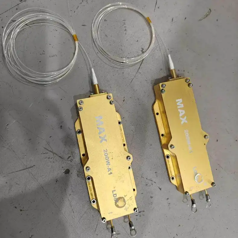 Suitable for MAX laser China Core Chuangxin 200W laser pump source laser generator ignition cutting welding modification
