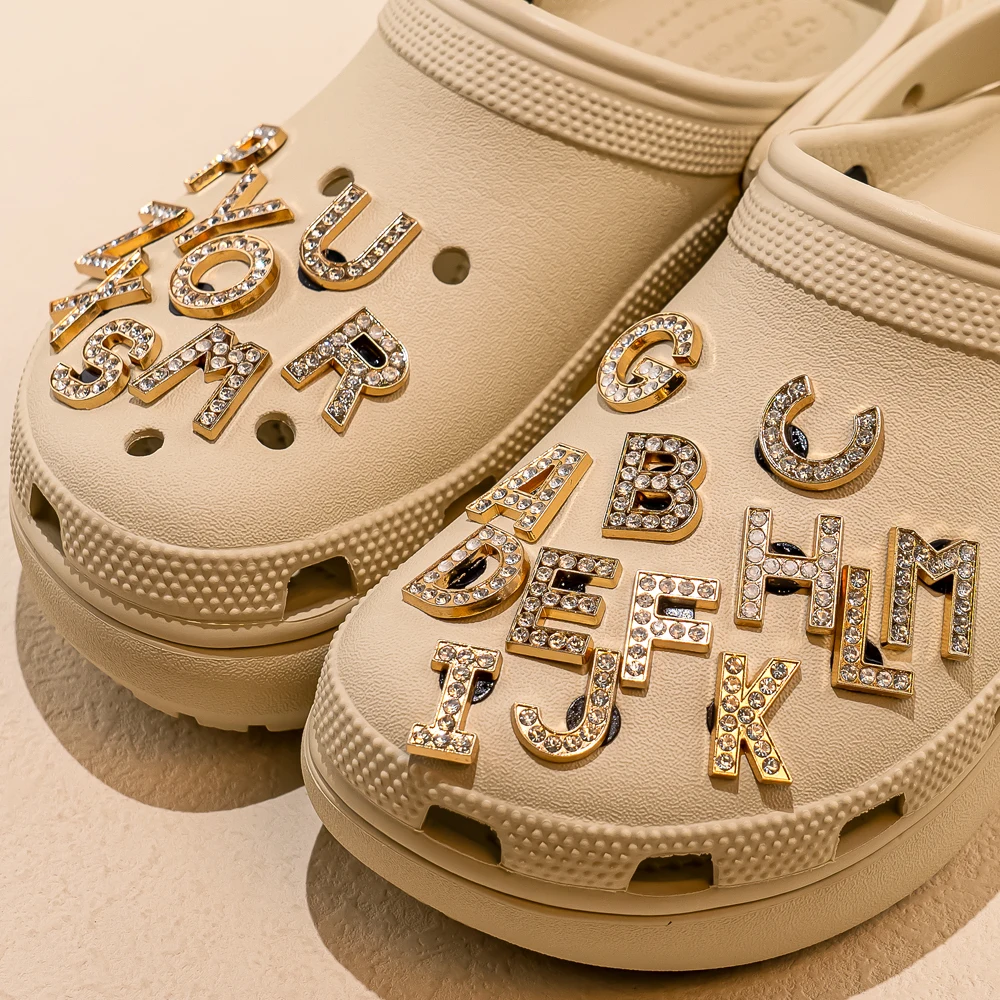 1 Stück Buchstaben Luxus Schuh Charms Alphabet Schuh Dekorationen Pins für Sandalen Frauen Mädchen Geschenke Bling Zubehör – Detail 3