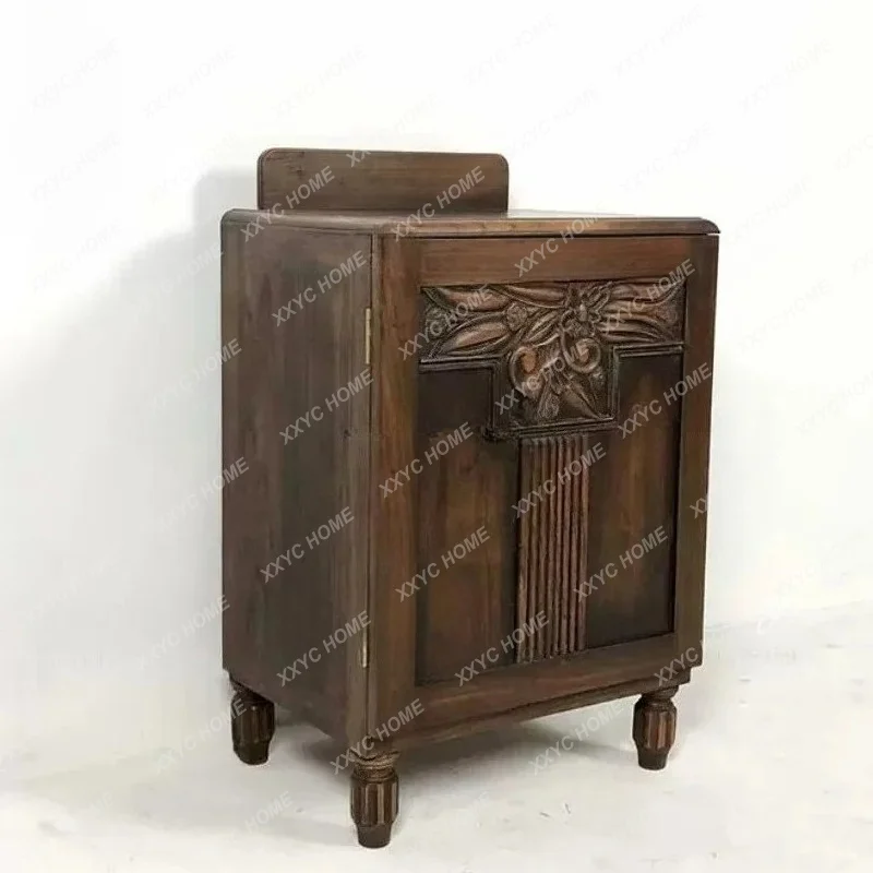 Retro solid wood edge few small apartment home bed and breakfast bedside table