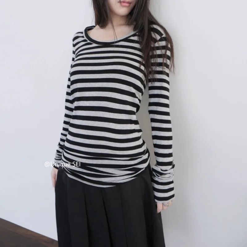 

Streetwear O-neck Contrast Color Striped Long-sleeved T-shirt Women 2026 Spring New Korean Fashion All-match Slim Tops