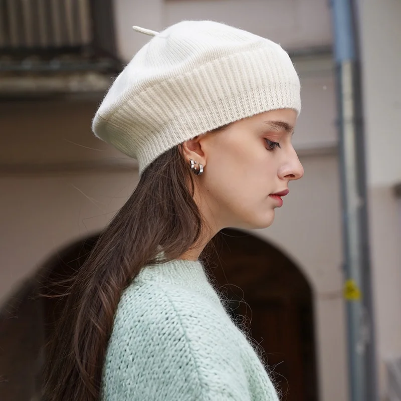 BirdTree, 100% Cashmere Knitted Beret, Women's Solid Warmth Chic Hat, Outdoor Sunshade Cap, 2026 Autumn Winter New S68304JF