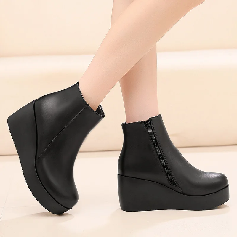 Big Size 43 Female Platform Wedges Boots Black Autumn Winter Ankle Boots For Women High Heels Ladies Leather Shoes Zipper