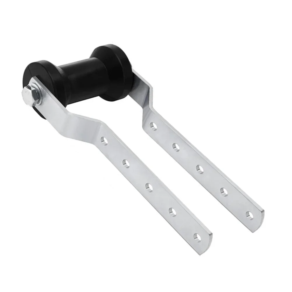 rouleau-de-quille-en-caoutchouc-de-4-pouces-avec-structure-en-acier-et-support-reglable-compatible-avec-les-lames-de-remorque-standard-de-3-pouces
