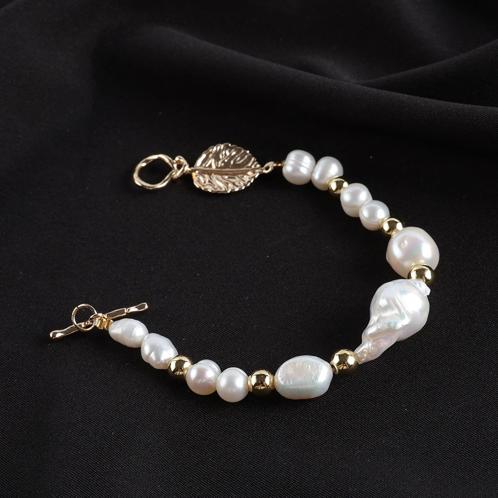 2025 New Leaf Handmade Women's Freshwater Pearl Bracelet Suitable for Birthday Party Gifts