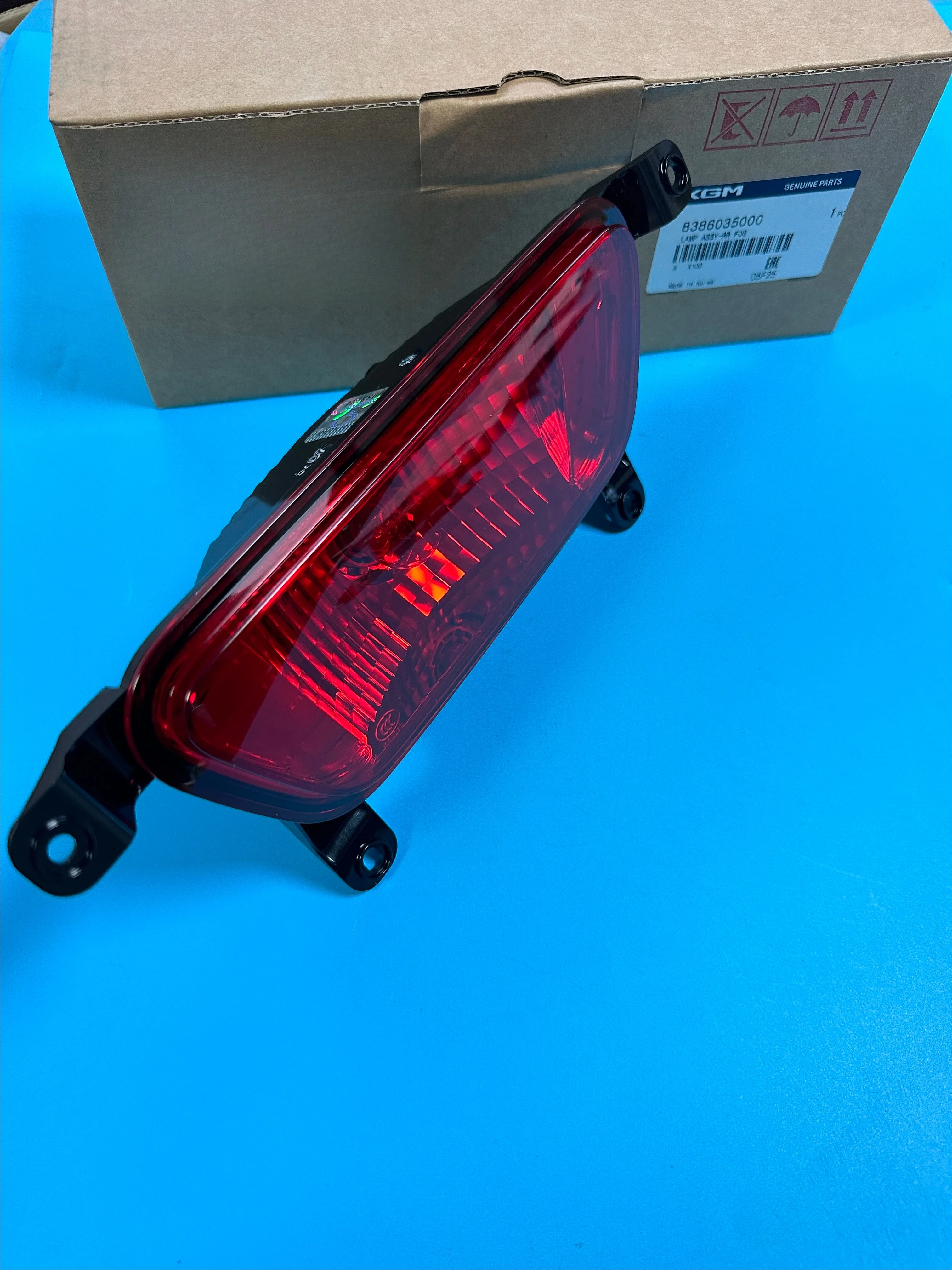 

Genuine Fog Rear Lamp Assy 8386035000 For Ssangyong Tivoli/XLV